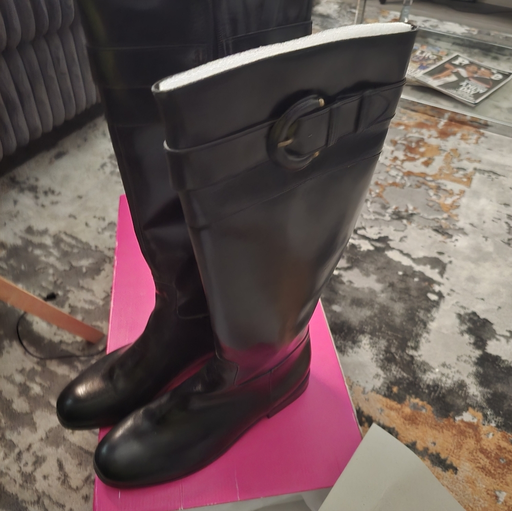 Shoe Dazzle Black Winter Boots
